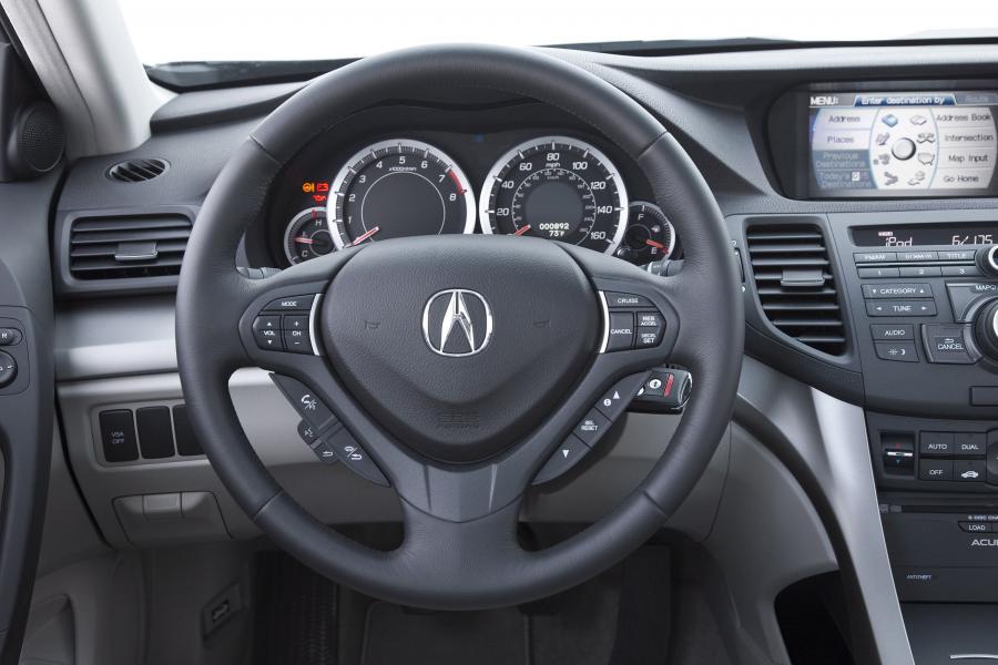 Панель приборов Acura TSX 2008 года  (фото 138 из 210)